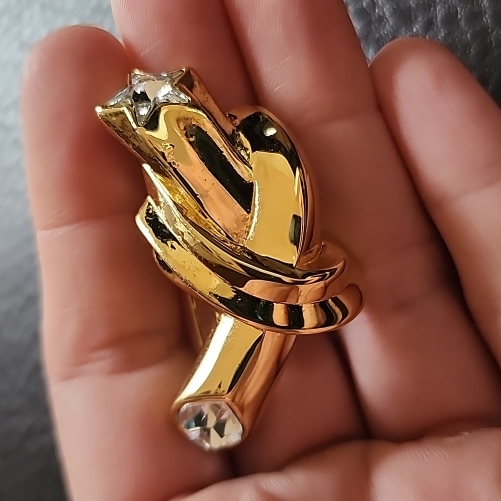 Vtg Kenneth Jay Lane Brooch - image 4